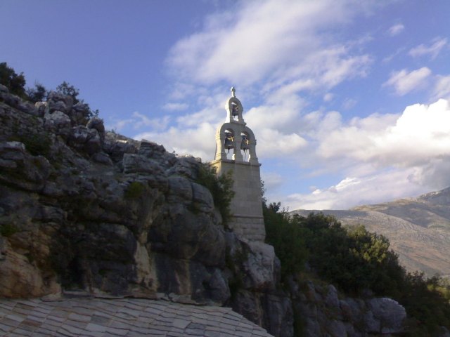 manastir Zavala