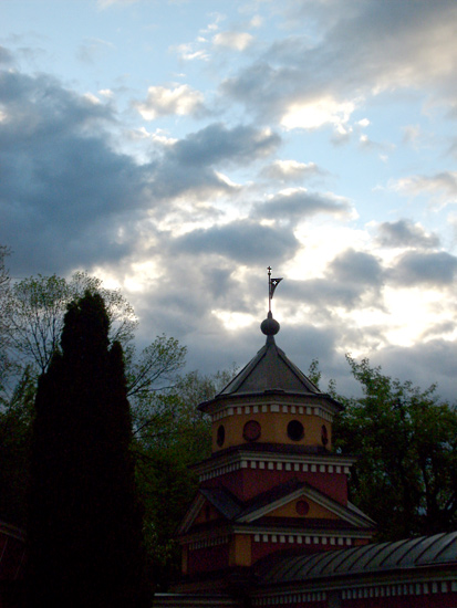 у сутон.... / nightfall...