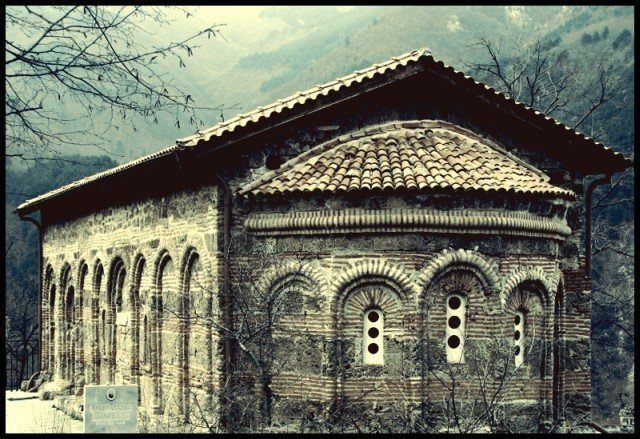 костницата на Бачковския манастир
