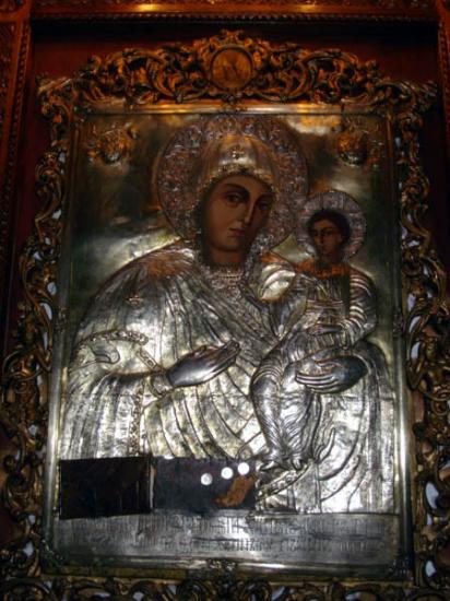 Icoana facatoare de minuni si tamaduitoare de boli a Maicii Domnului, Biserica Madona Dudu, Craiova