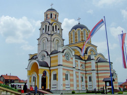 milana21 
Храм Св.Апостола Петра и Павла 
2008-06-10 22:34:23