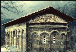 ivailo_ad 
костницата на Бачковския манастир 
2008-06-23 10:45:53