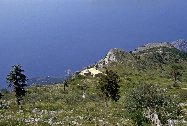 Το εκκλησάκι της Παναγίας στον Άθω - Panagia's chapel on Athos