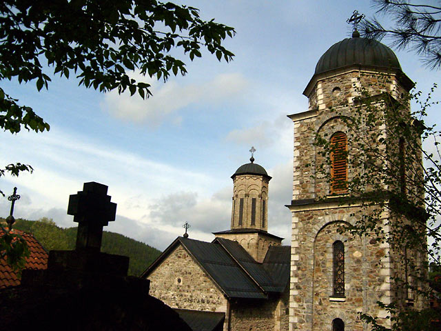 манастирски крстови /  crosses of the monastery