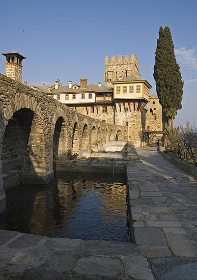Στην Ι. Μονή Σταυρονικήτα - At Stavroniketa Holy Monastery