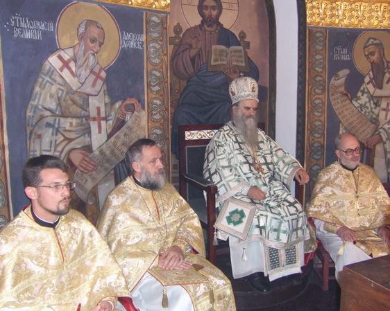 Njegovo Blazenstvo Arhiepiskop Dr. Amfilohije
