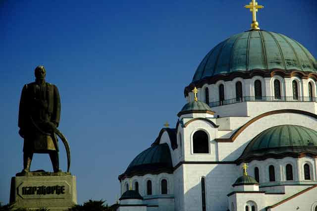 Востани Сербије, востани Царице....и покажи своје дивно