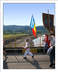 cosmin 
In drum spre Putna/On the way of Putna 
2008-07-01 23:15:24