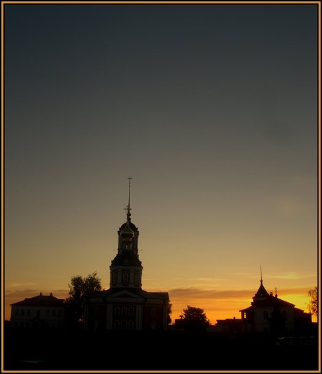 Apus / Sunset