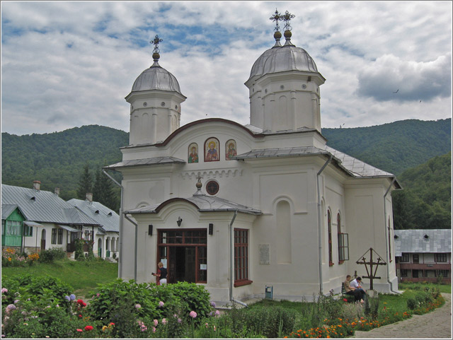 Suzana Monastery