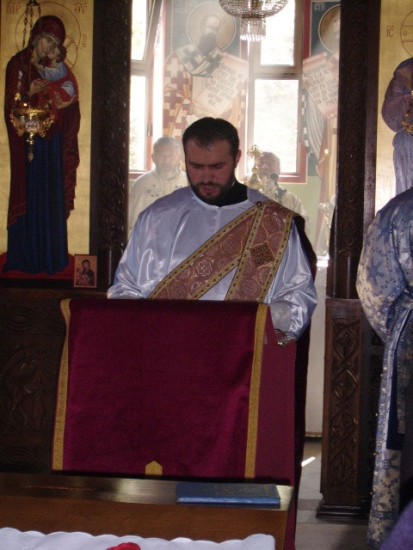 Ђакон Слободан,проф.Богословије у Нишу