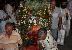 manouil 
EPITAFIOS OF VIRGIN MARY. VATHY SAMOS 
2008-08-14 22:10:25