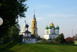 popovortho 
The Kolomna Kremlin 
2008-08-21 00:31:37