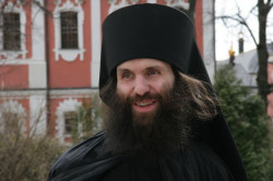 Dionisy 
монах Мелхиседек 
2008-08-31 13:45:31