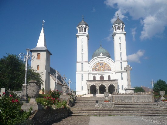 Biserica Ortodoxă Sf.Arh.Mihail şi Gavriil - Ghelar