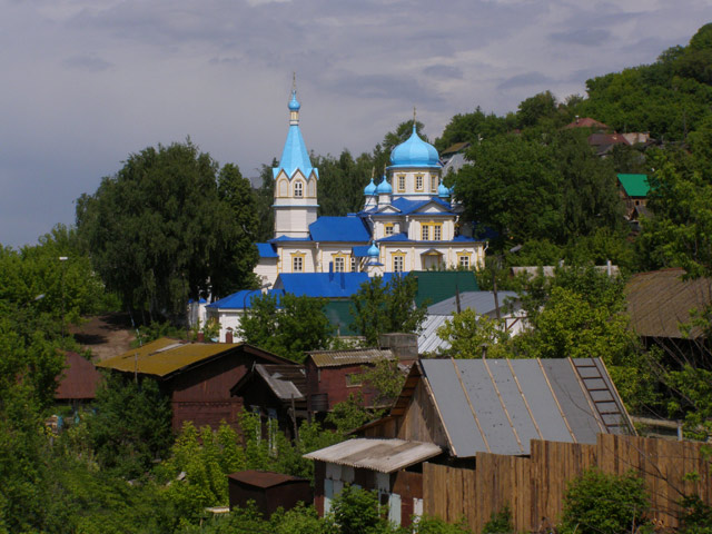 Крестовоздвиженский храм