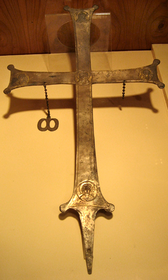 Cross