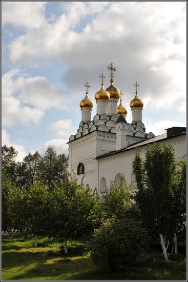 Богоявленская трапезная церковь
