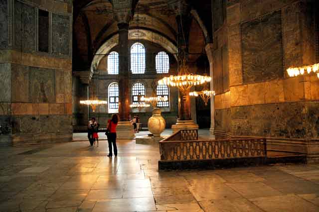 СВЕТИЊЕ ПРАВОСЛАВНОГ ЦАРИГРАДА, 3