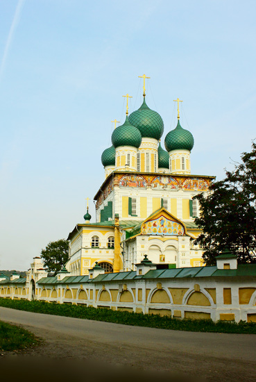 Resurrection Cathedral (Воскресенский собор)
