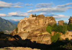 dan 
Meteora - The Monastery Varlaam 
204 
2008-09-02 11:28:04