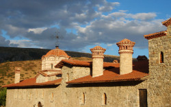 zidan2703 
Manastirea '' Sf. Ioan Teologul '' - Zarko,  Thessalia ( 2 ) 
2008-09-15 14:19:00
