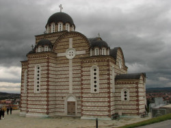 bokis 
Црква Светог Димитрија, Косовска Митровица 
2008-09-22 21:59:04