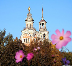 AlexG 
Монастырское утро 
2008-09-24 21:06:01
