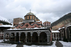 alba_alba 
Рилската света обител 
2008-09-26 09:40:42