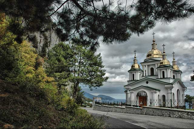 Храм Архангела Михаила