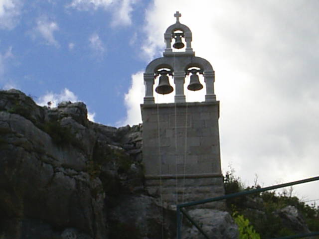 Zvonik manastira Zavala