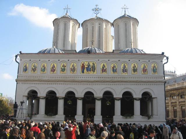 Catedrala Patriarhala in haina noua