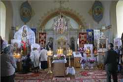 Aimilianos 
Wnętrze Cerkwi pw. Podwyższenia Krzyża Świętego, Białystok Fasty 
2008-10-06 21:13:28