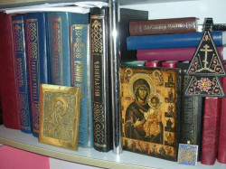 oldbeliever 
prayer corner/молитвенный уголок 
2008-10-10 19:41:41