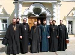 marinajournal 
У Троицы окрыленные... (бывшие выпускники Московской Ду 
2008-10-13 14:17:45