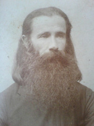 angg 
Lazar Martinović (1856-1919) protojerej stavrofor 
2008-10-22 18:05:57