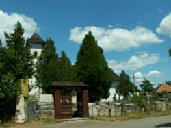 nicos_valahul 
Biserica Medievală "Pogorârea Sfântului Duh" - OSTROV - Hunedoara - 
2008-10-31 22:09:15