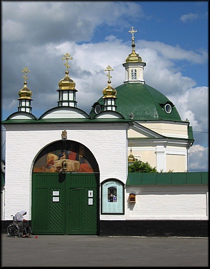 Почаев
