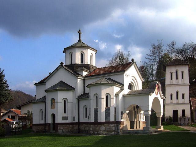 Храм Успења Пресвете Богородице, Пецка