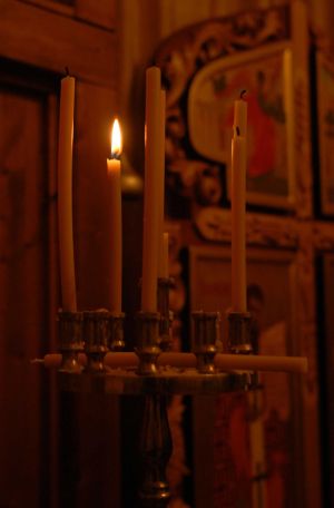 invitation to light a candle