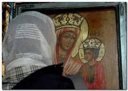 AleksaSrbin 
Пресвета,спаси нас 
2008-11-10 09:06:59