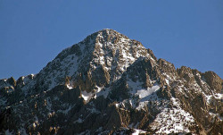 thiv_col_Athos 
Mount Athos' peak from NW 
2008-11-12 11:44:15