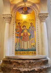 iliana 
The Well of St. Demetrios 
2008-11-13 01:15:27