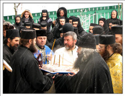 gabriel77 
Vesnica pomenire!/prayer for departed 
2008-11-23 22:45:44