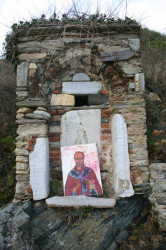 + Crnorizac + 
+ Ставроникита,под будним оком чувара + 
2008-11-24 19:38:50