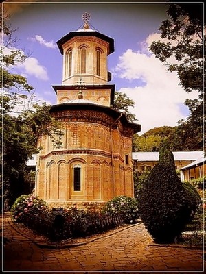 Biserica Manastirii Dintr-un Lemn
