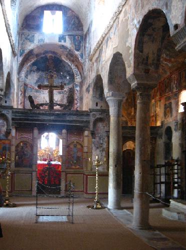 Mitropolit church inside