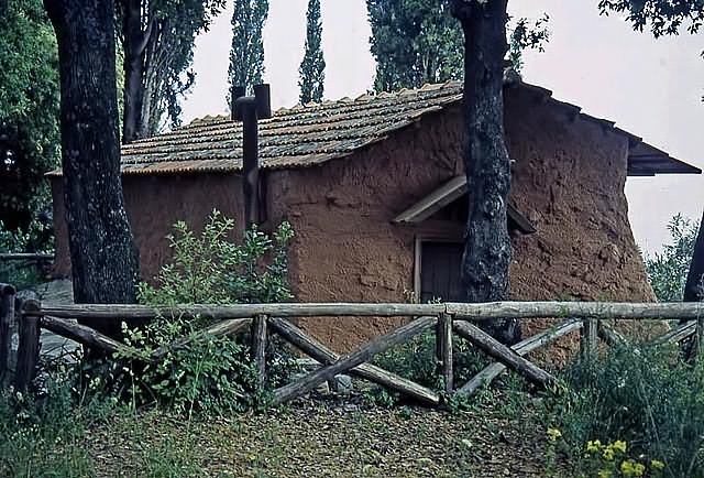 Ασκητική καλύβα - Hermitage
