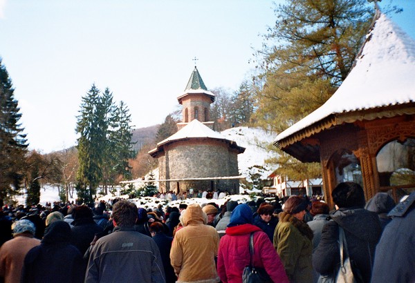 Manastirea Prislop - Iarna