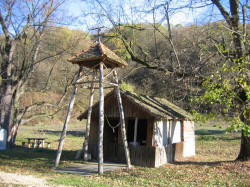 dule 
Беше некад манастир Бешеново 
2008-12-12 13:31:03